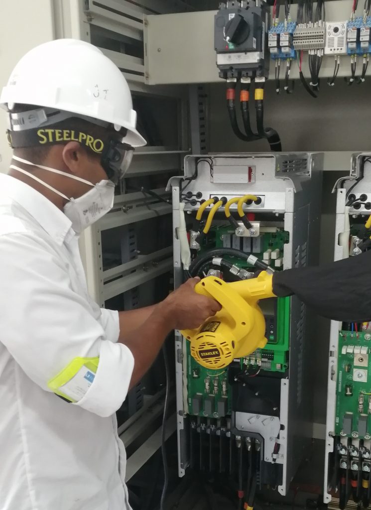 mantenimiento drives solutions variadores de velocidad altivar schneider Cali